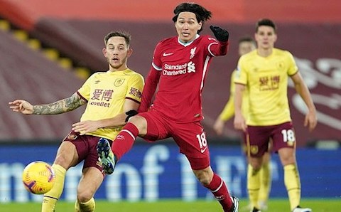 CHÍNH THỨC: Liverpool chia tay Takumi Minamino