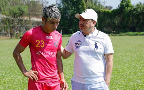 Cao Văn Triền và Trần Danh Trung sắp sang Nhật Bản chơi bóng