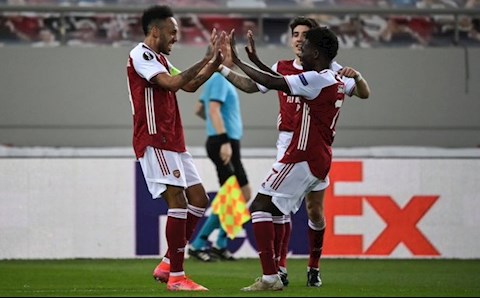 Những con số không thể bỏ qua sau trận Arsenal 3-2 Benfica