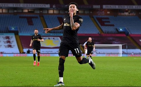 Các ngôi sao của MU phát cuồng với Jesse Lingard