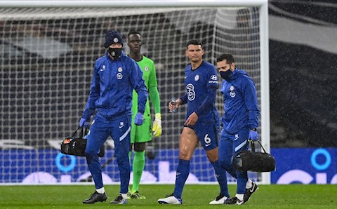 Chelsea dính tổn thất nặng nề sau trận thắng Spurs