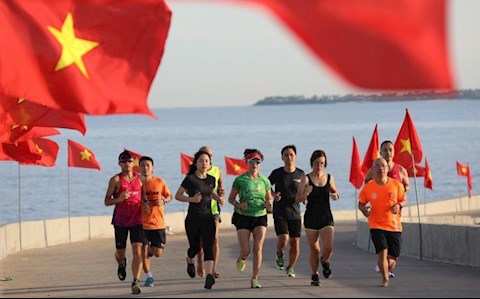 Gần 5000 VĐV tham dự giải chạy marathon tại Gia Lai