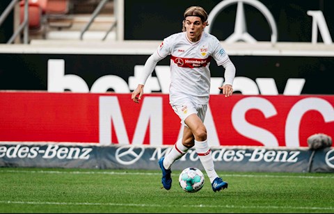 Chân dung Borna Sosa - David Beckham của Bundesliga