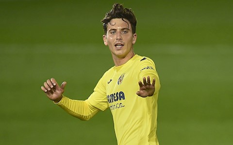 MU có phương án hoàn hảo để chiêu mộ Pau Torres