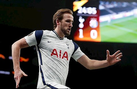 Kane lại bay, Tottenham sáng cửa vào tứ kết Europa League