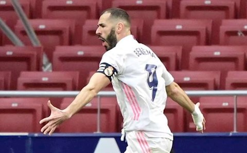 Sắp hết hợp đồng, Benzema công khai mong muốn ở lại Real