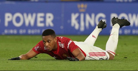 Huyền thoại Premier League lên án Anthony Martial