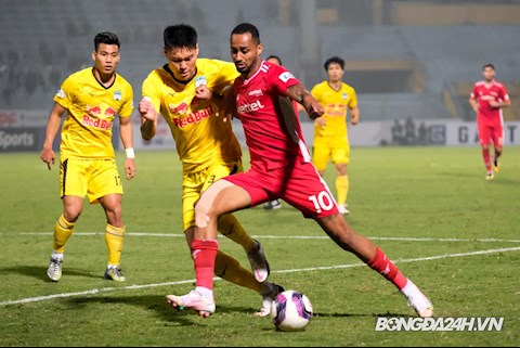 ẢNH: Hàng thủ cực tín, HAGL huỷ diệt nhà ĐKVĐ