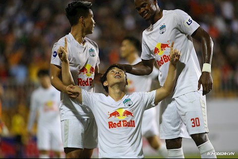 Bầu Đức: HAGL cần thêm 5 trận để thử thách năng lực