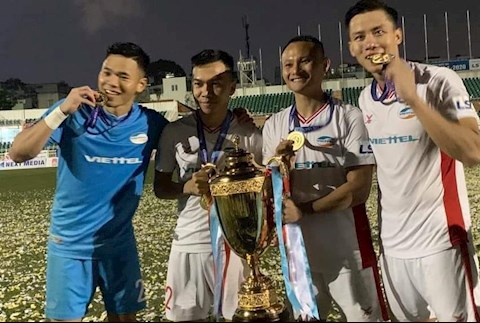 Dàn sao Nghệ An của CLB Viettel gửi lời tri ân đội bóng quê hương