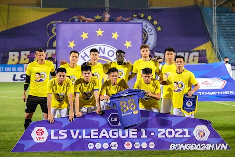 ẢNH: Quang Hải tái xuất, Hà Nội vẫn bất lực trong ngày tri ân Hùng Dũng