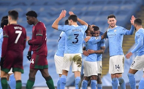 Những con số ấn tượng sau trận Man City 4-1 Wolves