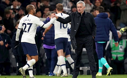 Tottenham liên tiếp thắng đậm, Lucas Moura chỉ ra lý do