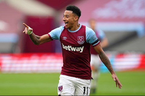 Jesse Lingard cân bằng thành tích của Mikel Arteta và Robin van Persie