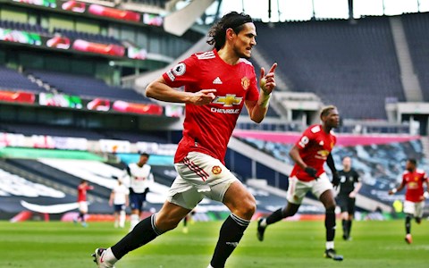 Edinson Cavani: Vai trò then chốt trong chiến thắng ngoạn mục của Man Utd trước Tottenham Hotspur