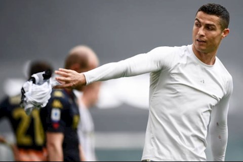 Đồng đội tiết lộ hành động xấu xí của Cristiano Ronaldo