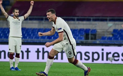 Sát thủ Edin Dzeko cao giọng đe dọa MU