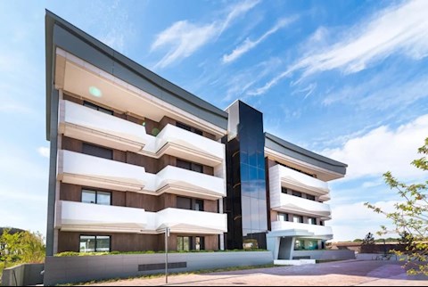 Choáng ngợp với tổ ấm mới của Iker Casillas sau khi ly dị vợ