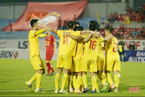 Vượt qua CAND, Hà Tĩnh lọt vào vòng 1/8 cúp quốc gia 2021