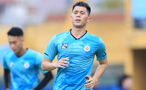 Trung vệ Đình Trọng viết tâm thư chia tay Hà Nội FC