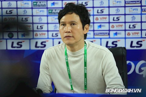 TIẾT LỘ: Tân HLV Hà Nội FC từng là học trò HLV Park Hang Seo