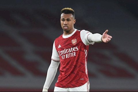 Chơi tệ hại trước Liverpool, tân binh Arsenal bị chỉ trích thậm tệ