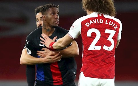 Thất vọng với Aubameyang, Arsenal trở lại thương vụ Zaha