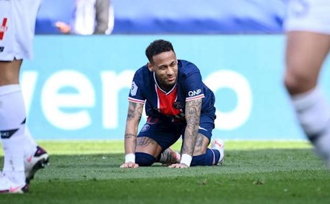 Neymar chính thức nhận án phạt sau màn đấu võ với hậu vệ Lille