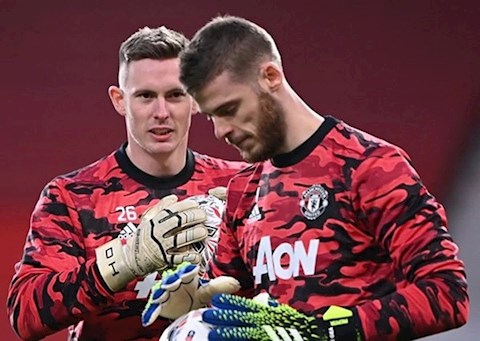 Mourinho chê thủ môn MU