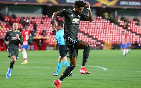 Rashford cân bằng kỷ lục tồn tại 56 năm của Sir Bobby Charlton