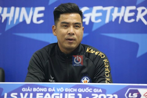 Cựu tuyển thủ Nguyễn Việt Thắng bất ngờ chia tay bóng đá