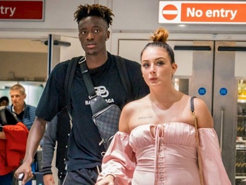 Chiêm ngưỡng nhan sắc của bạn gái Tammy Abraham