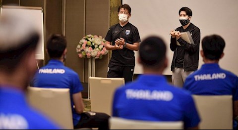 ĐT Thái Lan mang theo quân số cực khủng tới UAE
