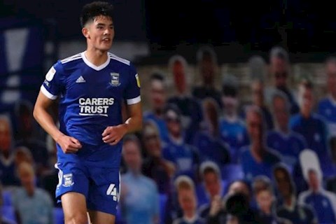 Trung vệ của ĐT Indonesia ví mình như Van Dijk và Rio Ferdinand