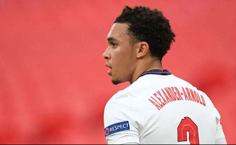 Southgate lý giải việc gọi Arnold: “Thích thì tôi gọi 6 hậu vệ phải”