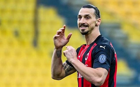 AC Milan báo tin cực vui về tiền đạo Ibra