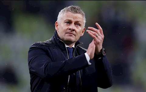 HLV Solskjaer hứa hẹn sẽ đem thêm tiền đạo về MU