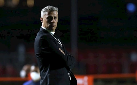 Hernan Crespo: Mang chiến thắng về cho nhà vua bằng chất Argentina pha trộn Brazil