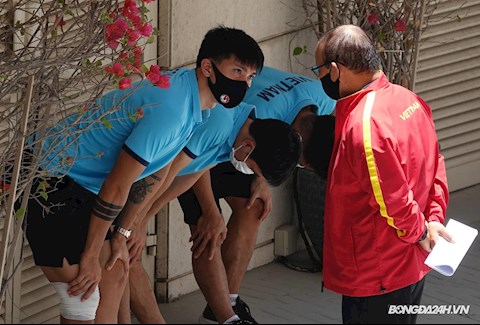 Văn Hậu và Văn Toản bị đau sau trận gặp Jordan
