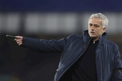 Mourinho: Scotland cần phép màu mới thắng được Anh