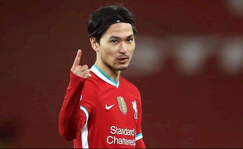 Klopp lên tiếng về tương lai sao Nhật Bản tại Liverpool