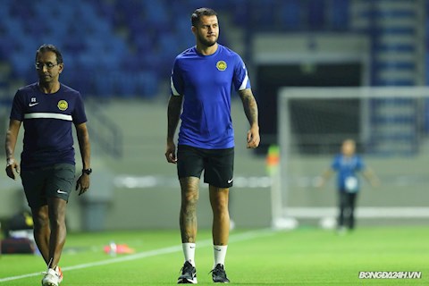 ĐT Malaysia: Tiền đạo gốc Brazil phải tập riêng trước trận gặp ĐT Việt Nam