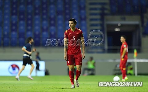 Văn Hậu lại chuẩn bị phải lên bàn mổ