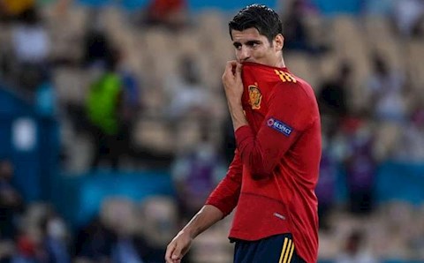 HLV Tây Ban Nha: Chỉ có David Villa, Torres và Kane xuất sắc hơn Morata