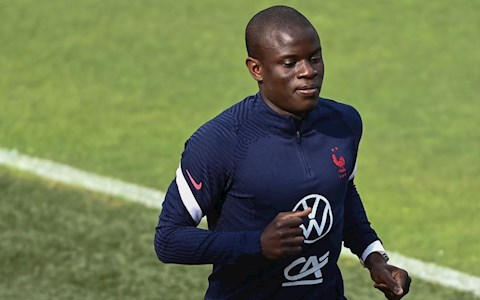 N’Golinho Kante: Khiêm tốn, vui tính và cũng có khoảng tối