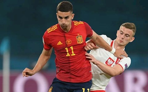 Kỷ lục cầu thủ trẻ nhất ra sân ở Euro của Bellingham chết yểu dưới tay sao Ba Lan