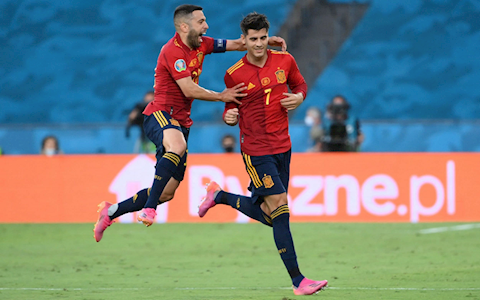 Chân gỗ” Alvaro Morata chỉ xếp sau Fernando Torres