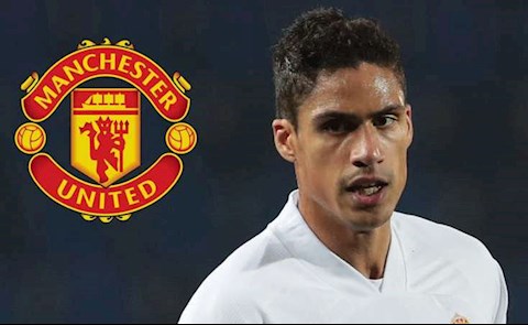 Chủ tịch Real tiết lộ MU chưa hỏi mua Varane