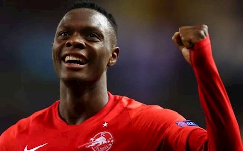 Leicester chiêu mộ thành công tiền đạo tiềm năng trước mũi Liverpool