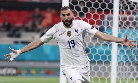 Giroud nuối tiếc cách Benzema nói lời chia tay ĐT Pháp